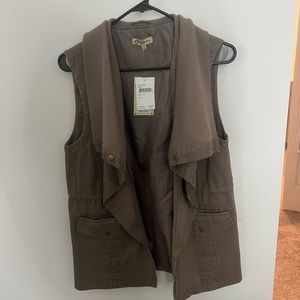 Tan vest